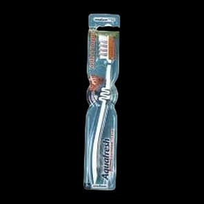 Aquafresh četkica za zube Clean&