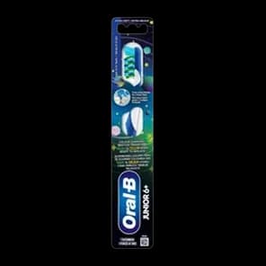 Četkica Oral B Junior 6+galaxy 1/1